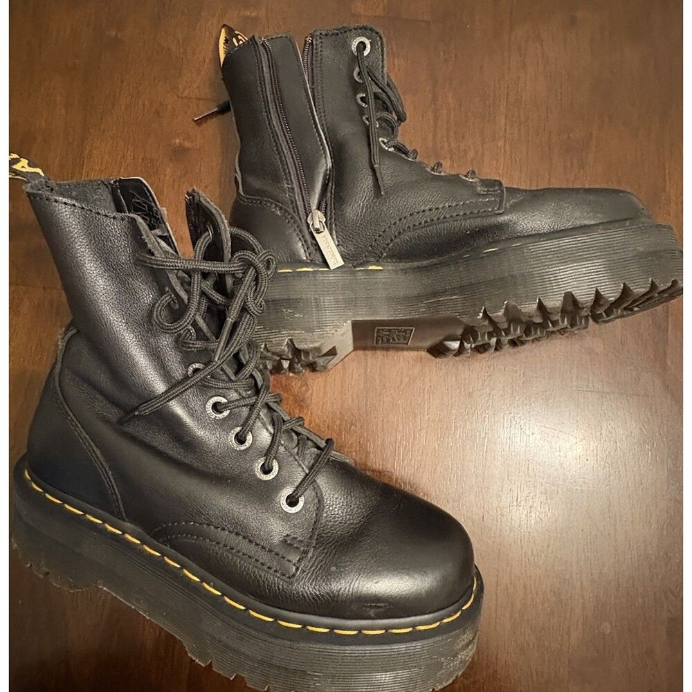 Dr. Martens Jadon Platform Leather Women's Boot - Black Polished Smooth,... - Picture 2 of 14